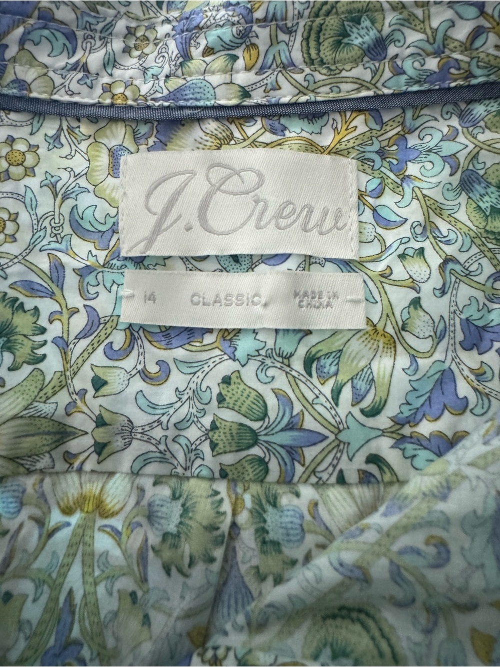 J. Crew classic-fit popover top in Liberty® Lodden fabric Size 14 - Picture 4 of 14